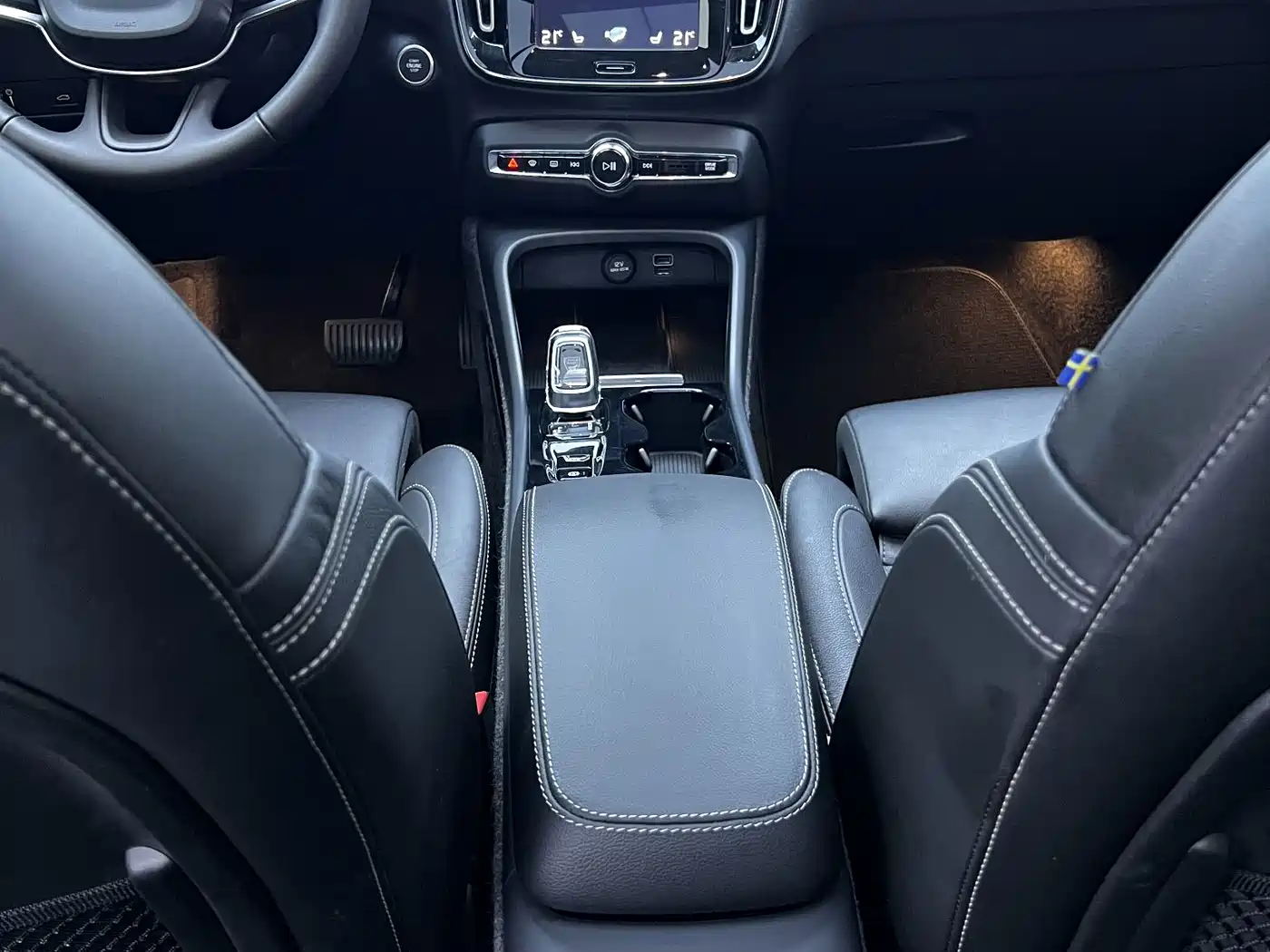Volvo XC40 2020 2020 T4 AWD Momentum Luxury Edition