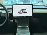 Photo 13 - Tesla Model 3