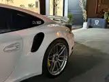 Photo 3 - Porsche 911