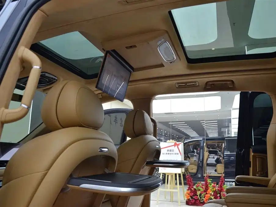 Voyah Auto Voyah Dreamer 2024 PHEV Extended Range Flagship Edition фото 15