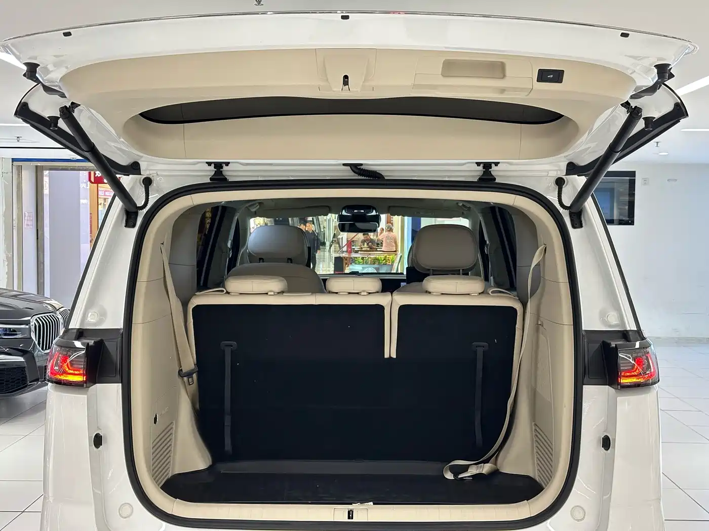 Voyah Dreamer 2022 2022 Low-carbon Dream+Smart Package