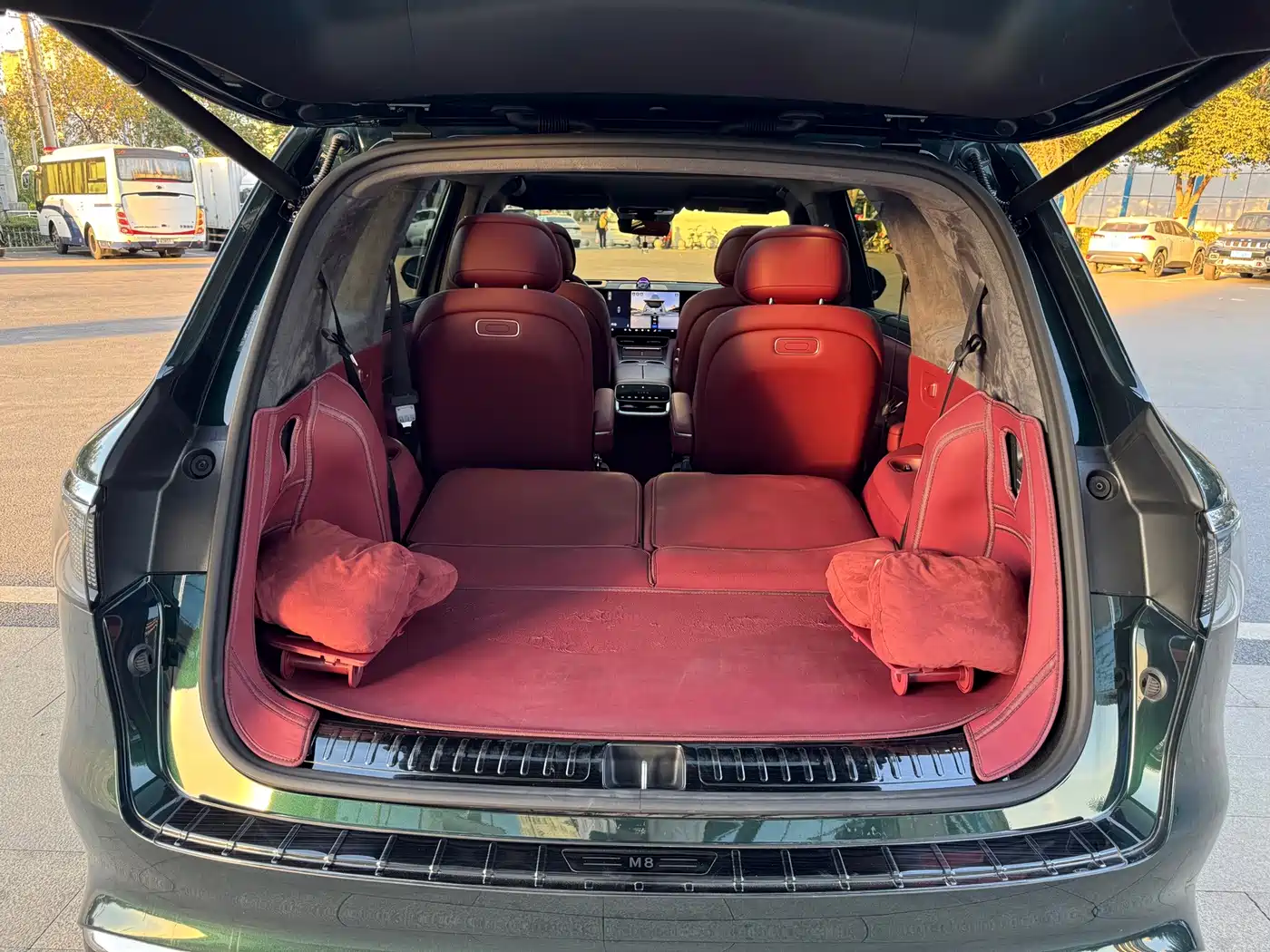 Aito AITO M8 2026 2025 Model Extended Range Max Edition 37kWh 6-Seater