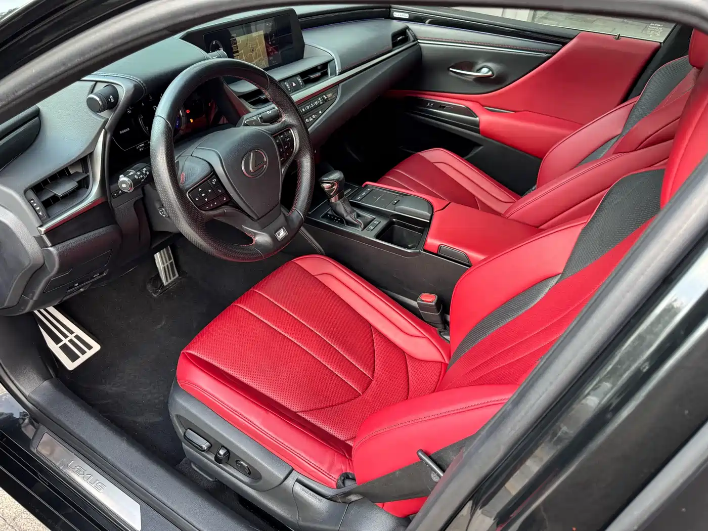 Lexus ES 2018 260 F SPORT (China V) фото 10