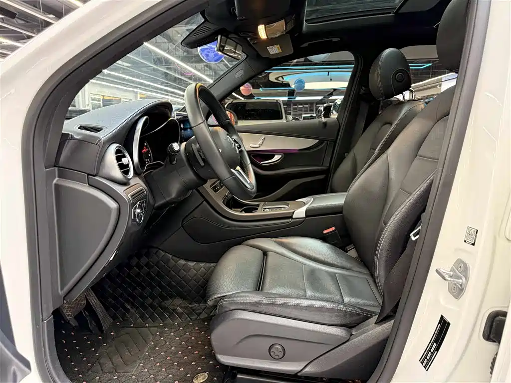Mercedes-Benz GLC 2020 GLC 260 L 4MATIC Dynamic фото 11