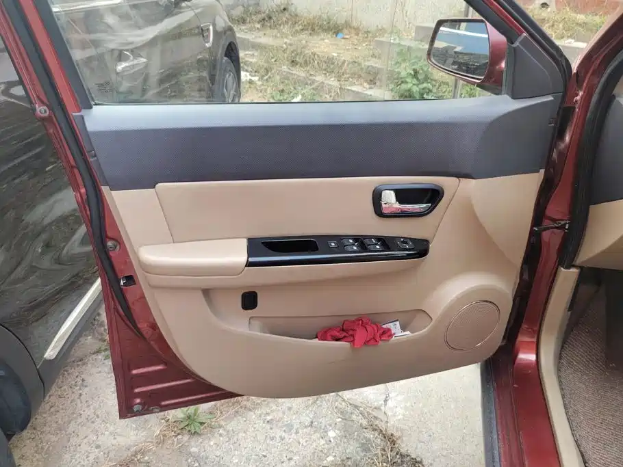 Wuling Motors Wuling Hongguang 2014 2014 1.5L S Luxury