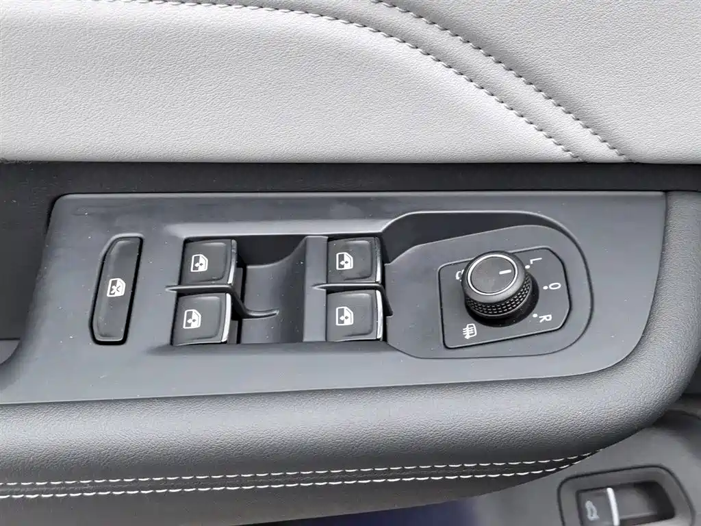 VOLKSWAGEN RANGE PATROL