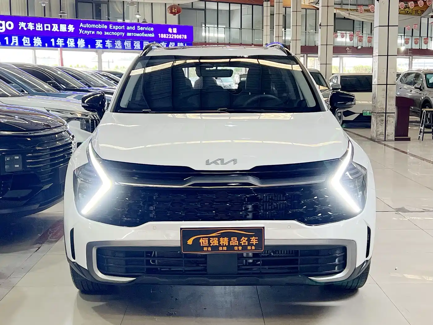 Kia Sportage 2023 2.0T 2WD Premium Edition фото 2