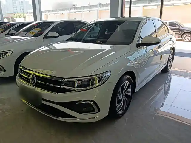 Volkswagen Bora 2022