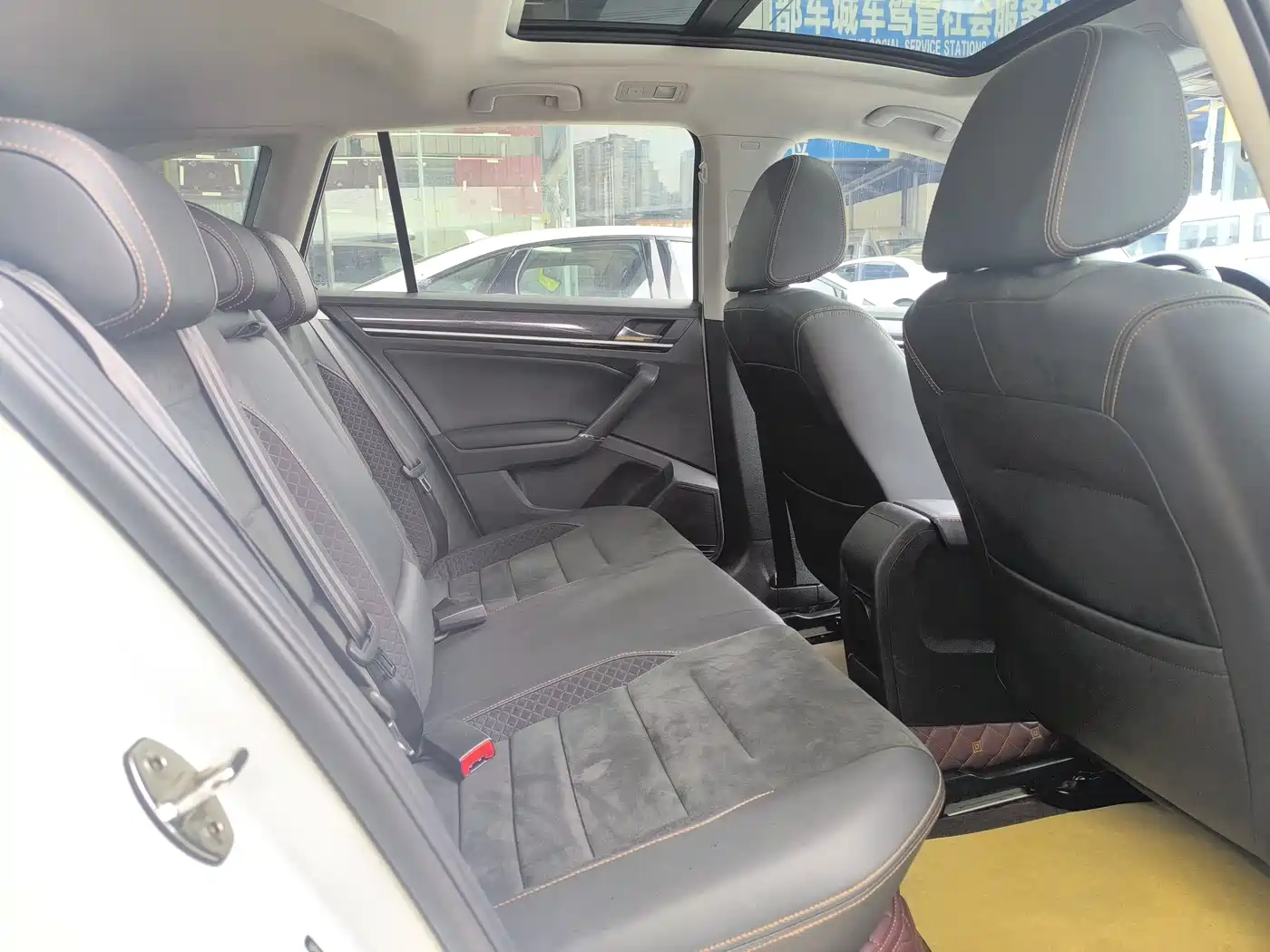 VOLKSWAGEN C TREK WEI COLLAR