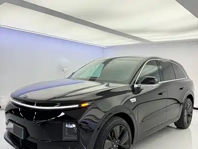 Li Auto L6