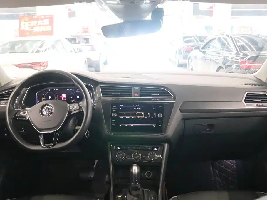Volkswagen Tiguan 2019 2019 330TSI 4WD Smart Edition