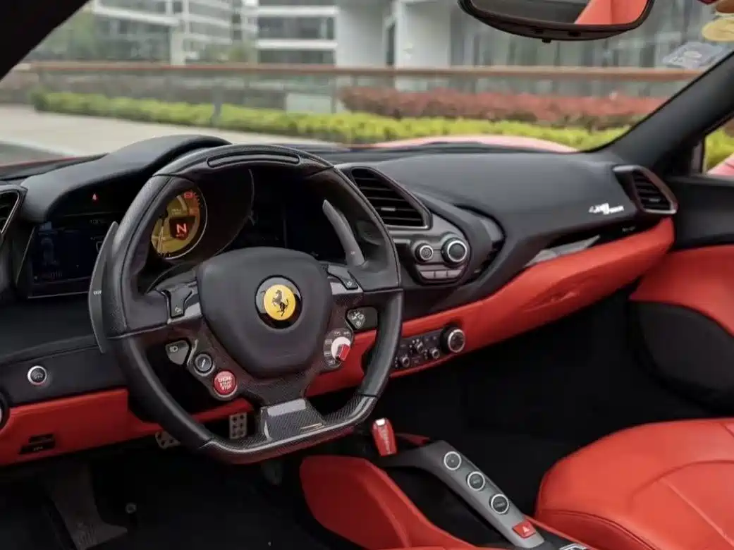 Ferrari 488 2019 2015 488 Spider