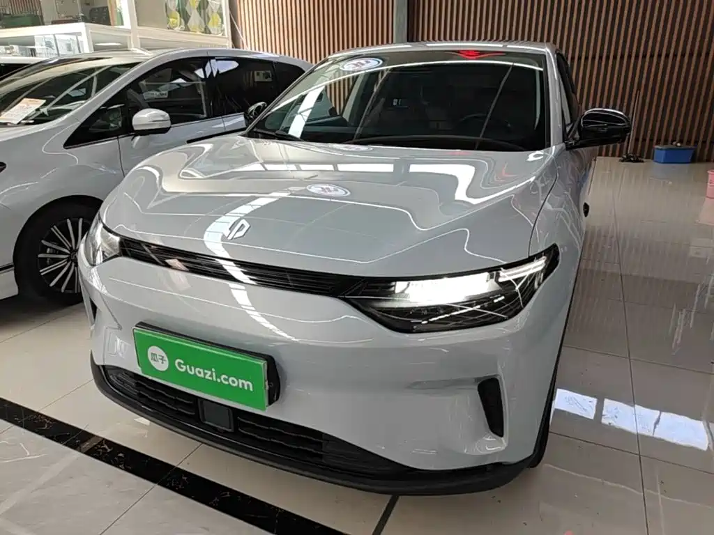 Photo 1 - Leapmotor C11
