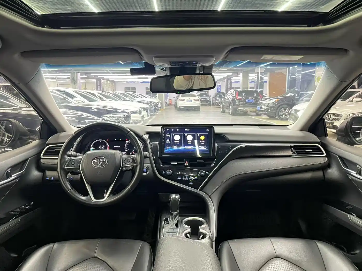 Toyota Camry 2021 2.5S Feng Shang Edition фото 4