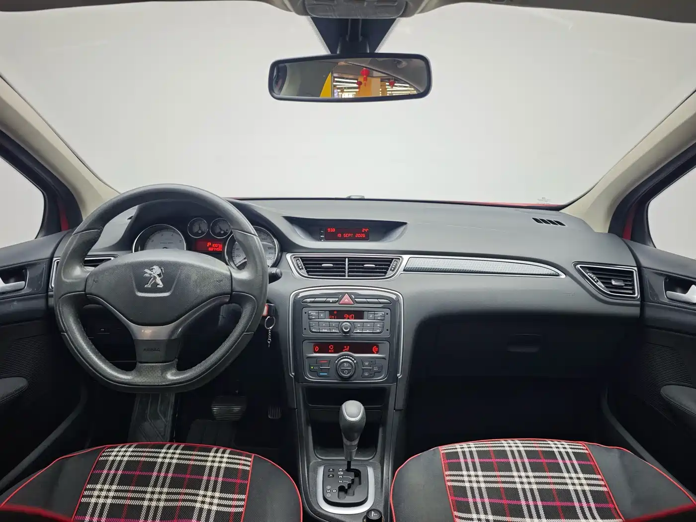 Peugeot 308 2014 2014 Model Joy Edition Classic 1.6L Automatic Trend Style