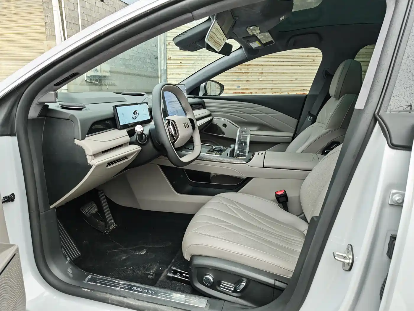 GEELY GALAXY GALAXY SPARKLE 8