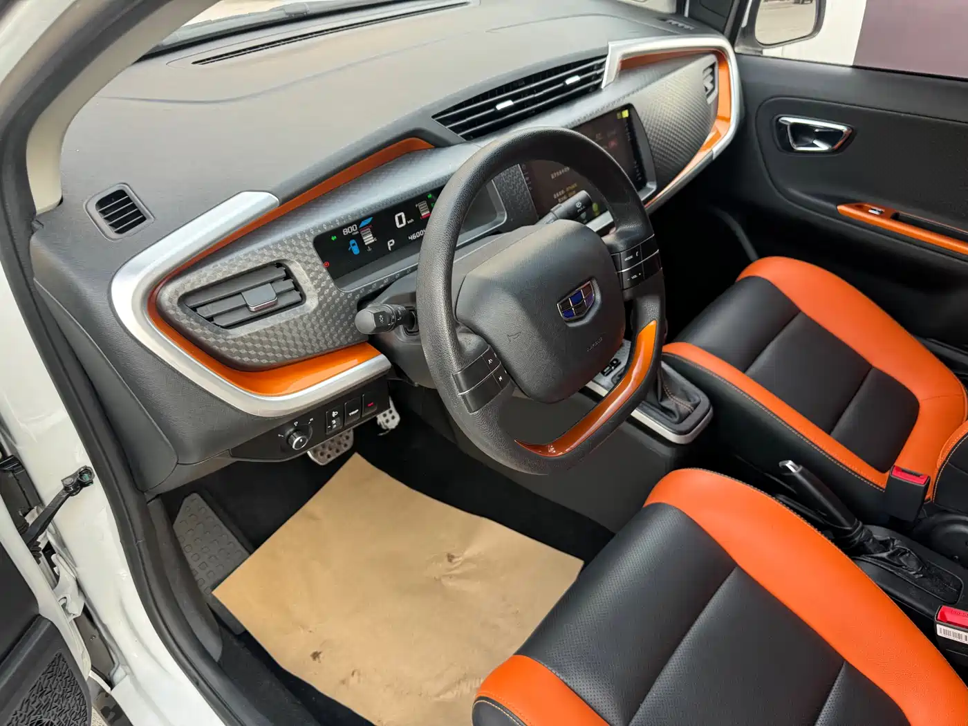 Geely Yuanjing X1 2018 2017 1.3L Auto Player Edition