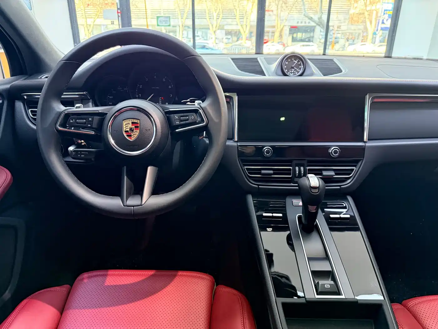 Porsche Macan 2025 Macan 2.0T Dream Chaser Edition фото 15