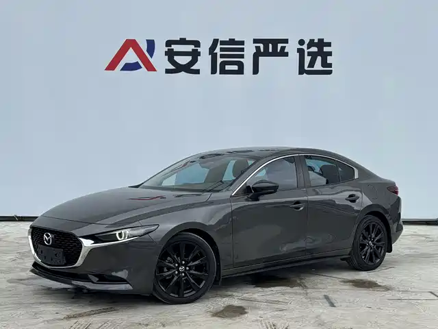 Mazda Mazda3 Axela 2.0L, автомат, Quality Halo, Обсидиан