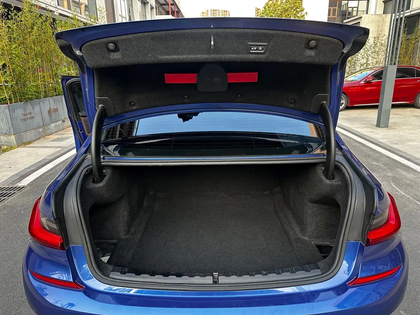 BMW 3 Series 2021 Facelift 325Li M Sport Package фото 13