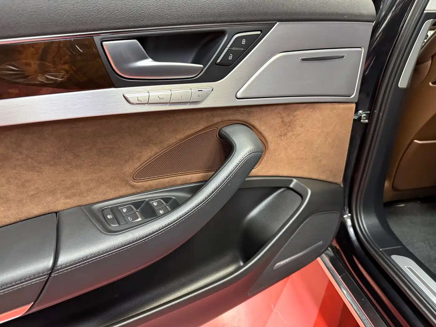Audi A8 2014 A8L 45 TFSI quattro Luxury фото 32