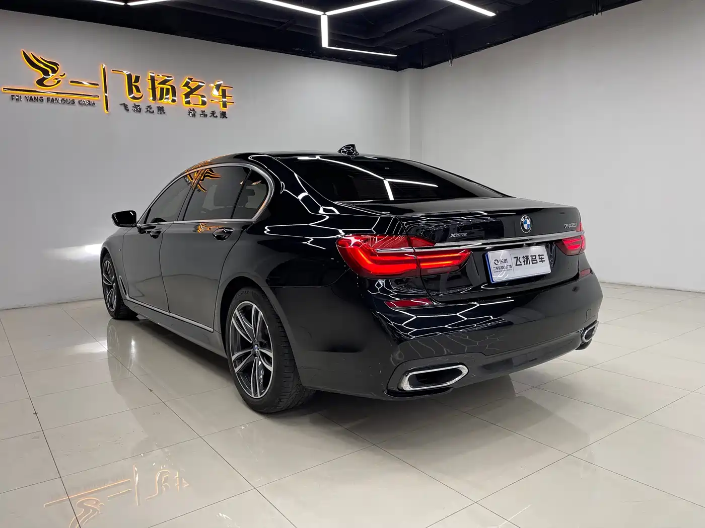BMW 7 Series 2018 730Li Leading Type M Sport Package фото 16