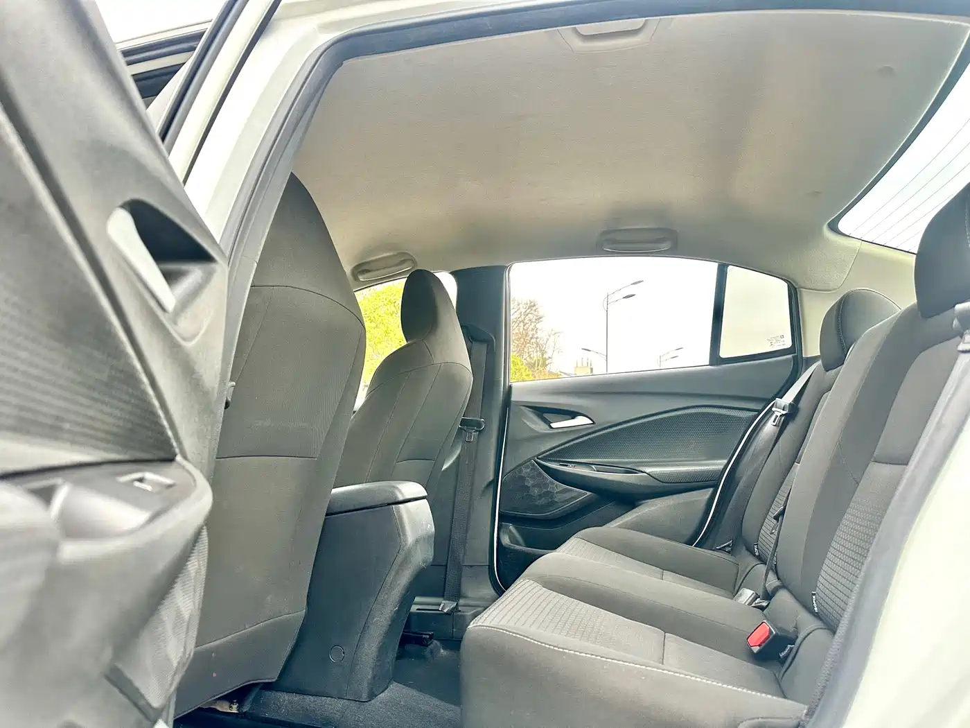 Chevrolet Cavalier 2021 325T Auto Joy Edition фото 25