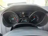 Фото 12 - Ford Focus