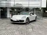 Фото 1 - Porsche Panamera