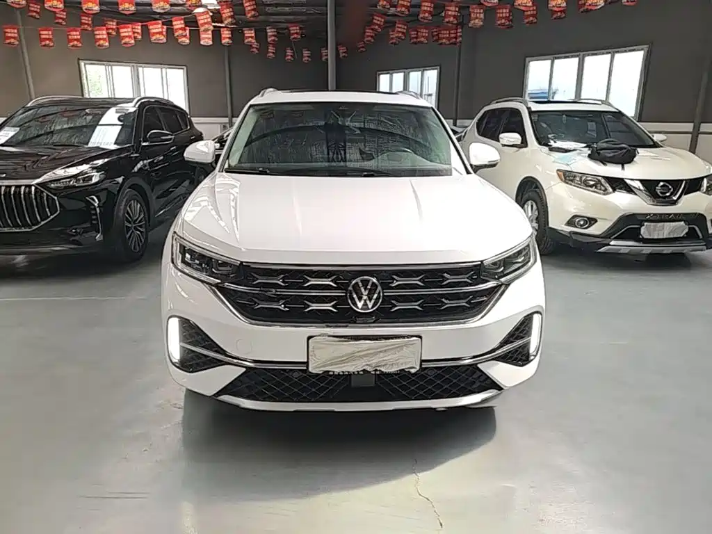Volkswagen Tayron X 2023 2023 330TSI 2WD Premium High-Performance Edition