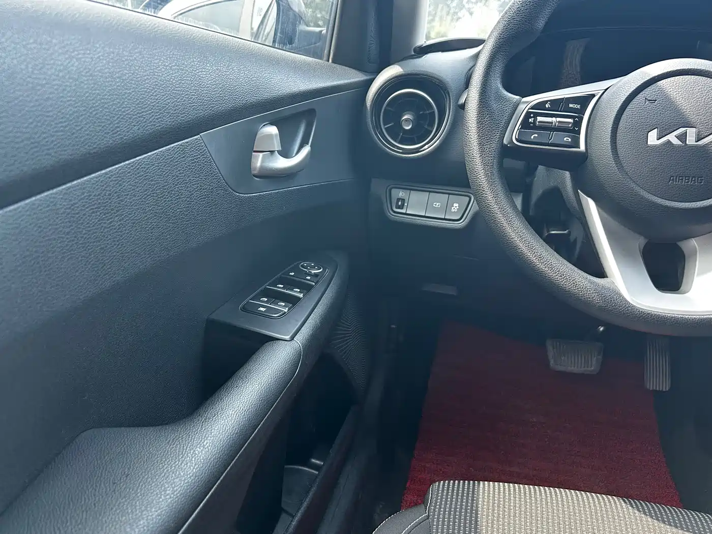 Kia K3 2024 2023 1.5L CVT Comfort Edition
