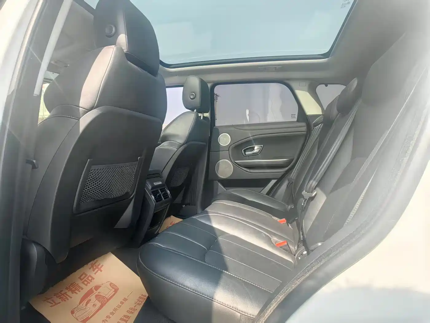 Land Rover Range Rover Evoque 2018 240PS SE Smart Edition фото 9