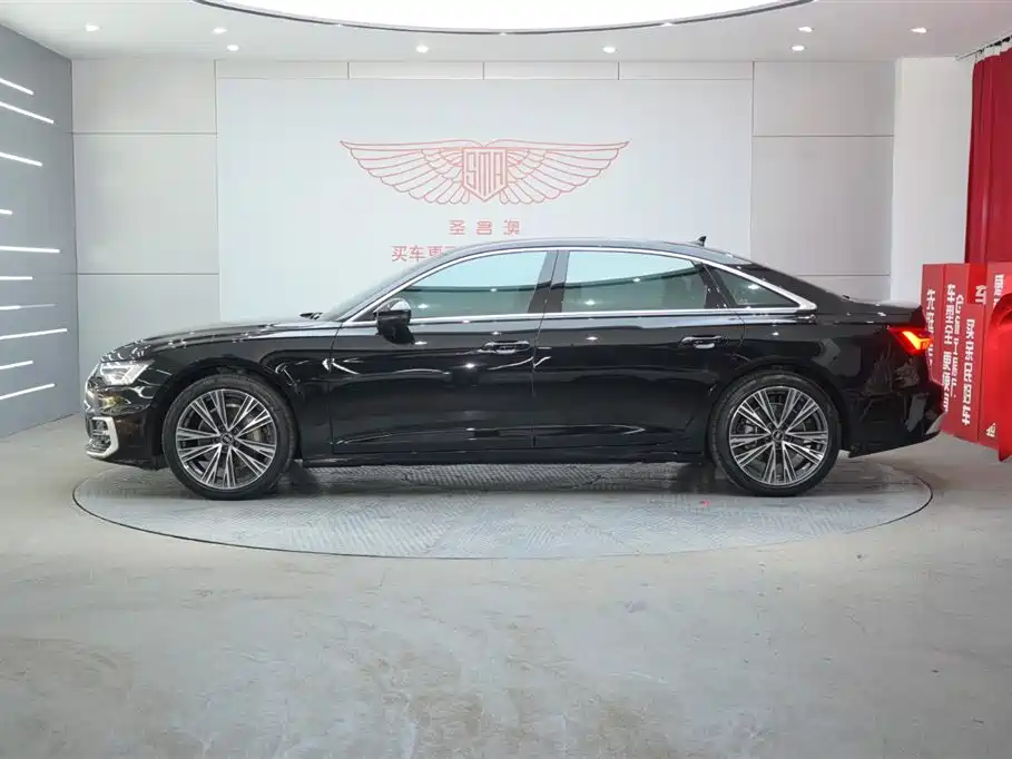 Audi A6L 2023 45 TFSI quattro Premium Dynamic фото 2