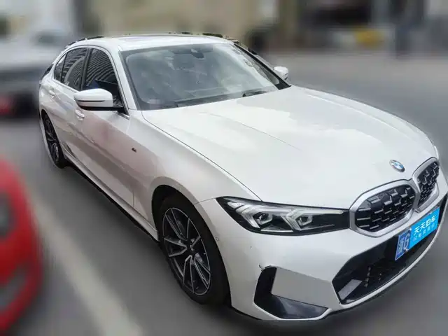 BMW 3 Series 2023 325Li M Sport Package — фото 3