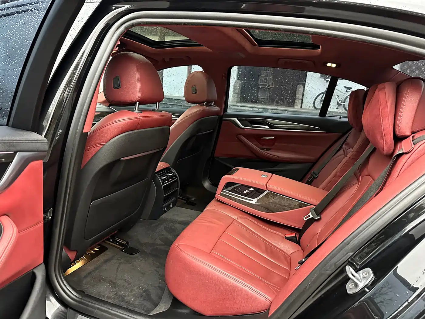 BMW 5 Series 2019 530Li Leading M Sport Package фото 9