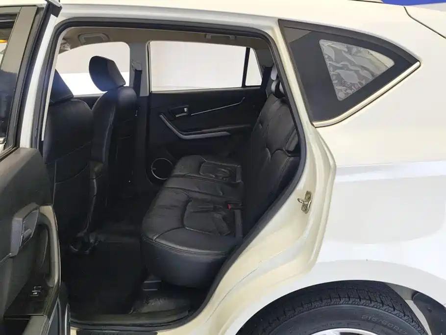 Landwind X5 2016 2016 Plus 1.5T CVT Innovation Edition
