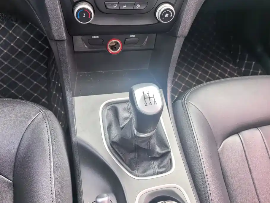 Besturn B50 2017 2016 1.6L Manual Luxury