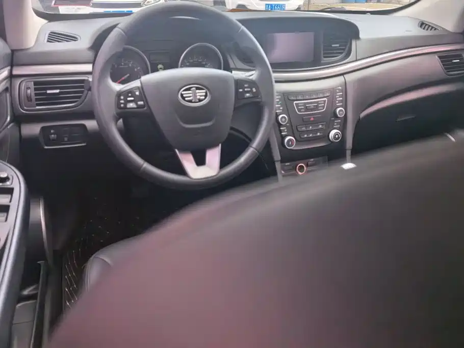 Besturn B50 2017 2016 1.6L Manual Luxury