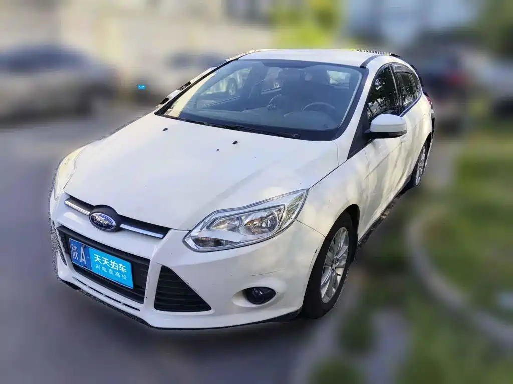 Фото 1 - Ford Focus