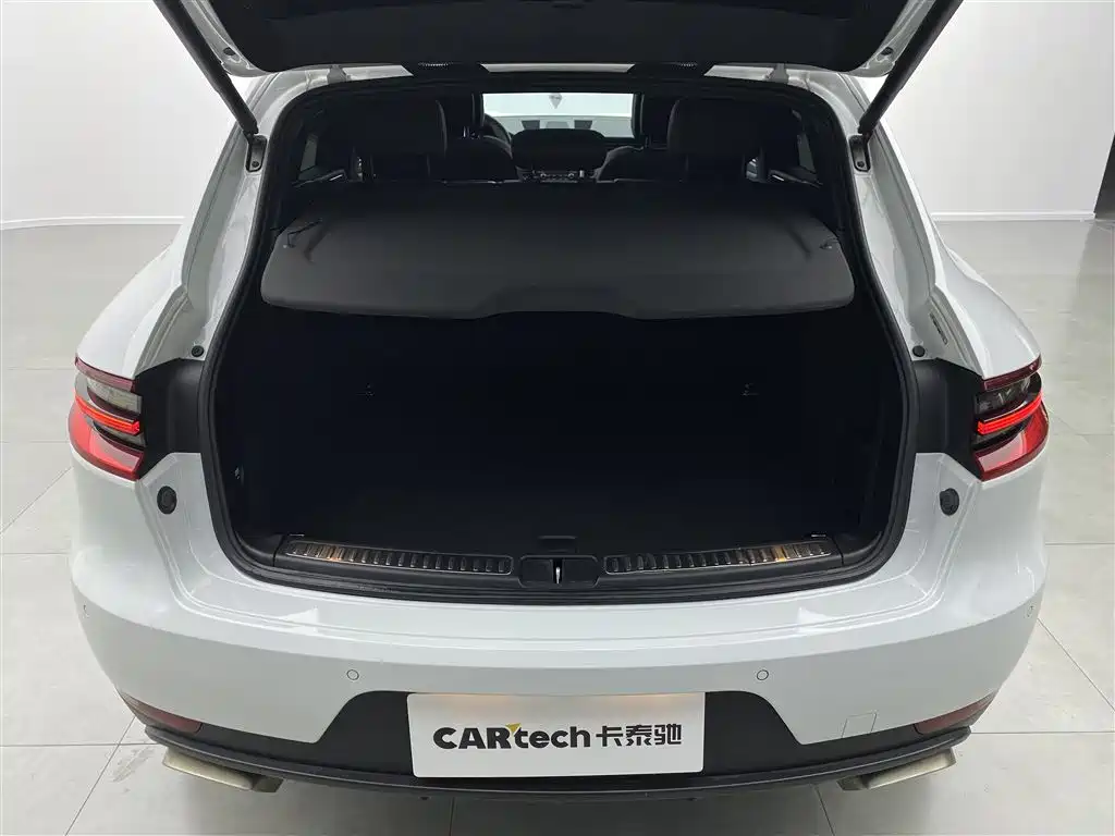 Porsche Macan 2017 Macan 2.0T фото 27
