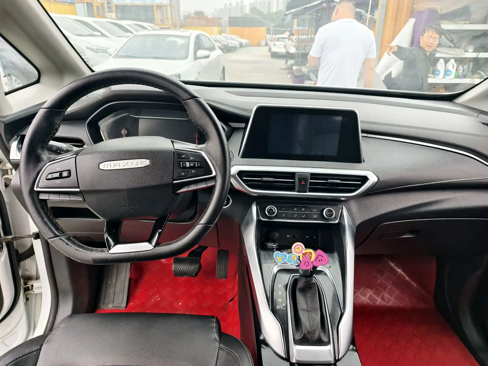 Photo 3 - Maxus Maxus G50