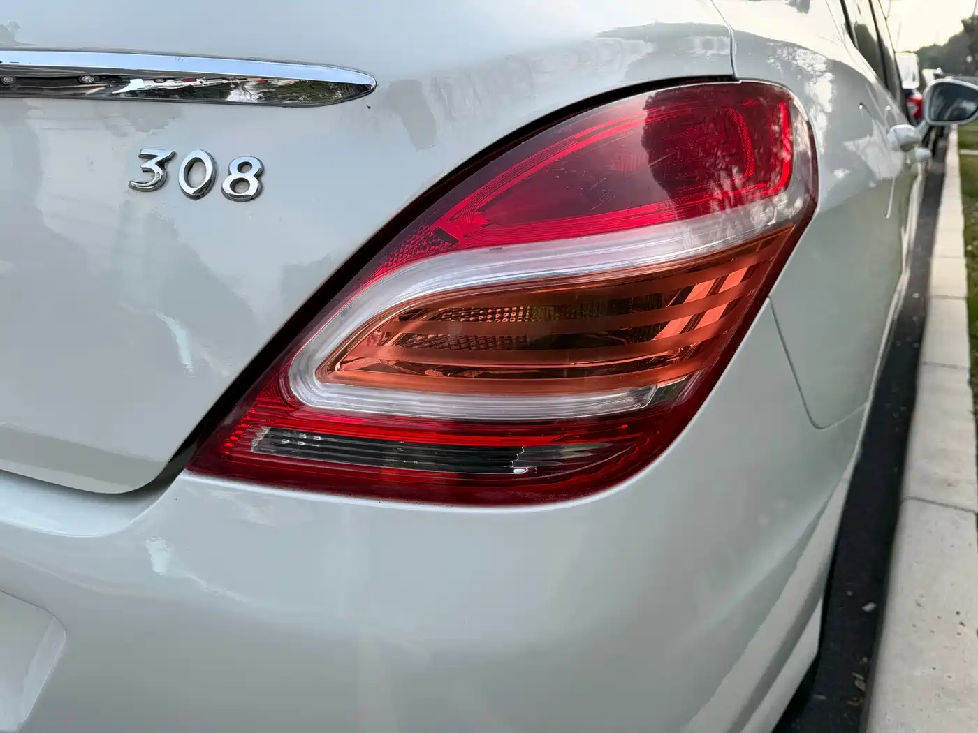 Peugeot 308 2014 2014 Model Joy Edition Classic 1.6L Automatic Trend Style