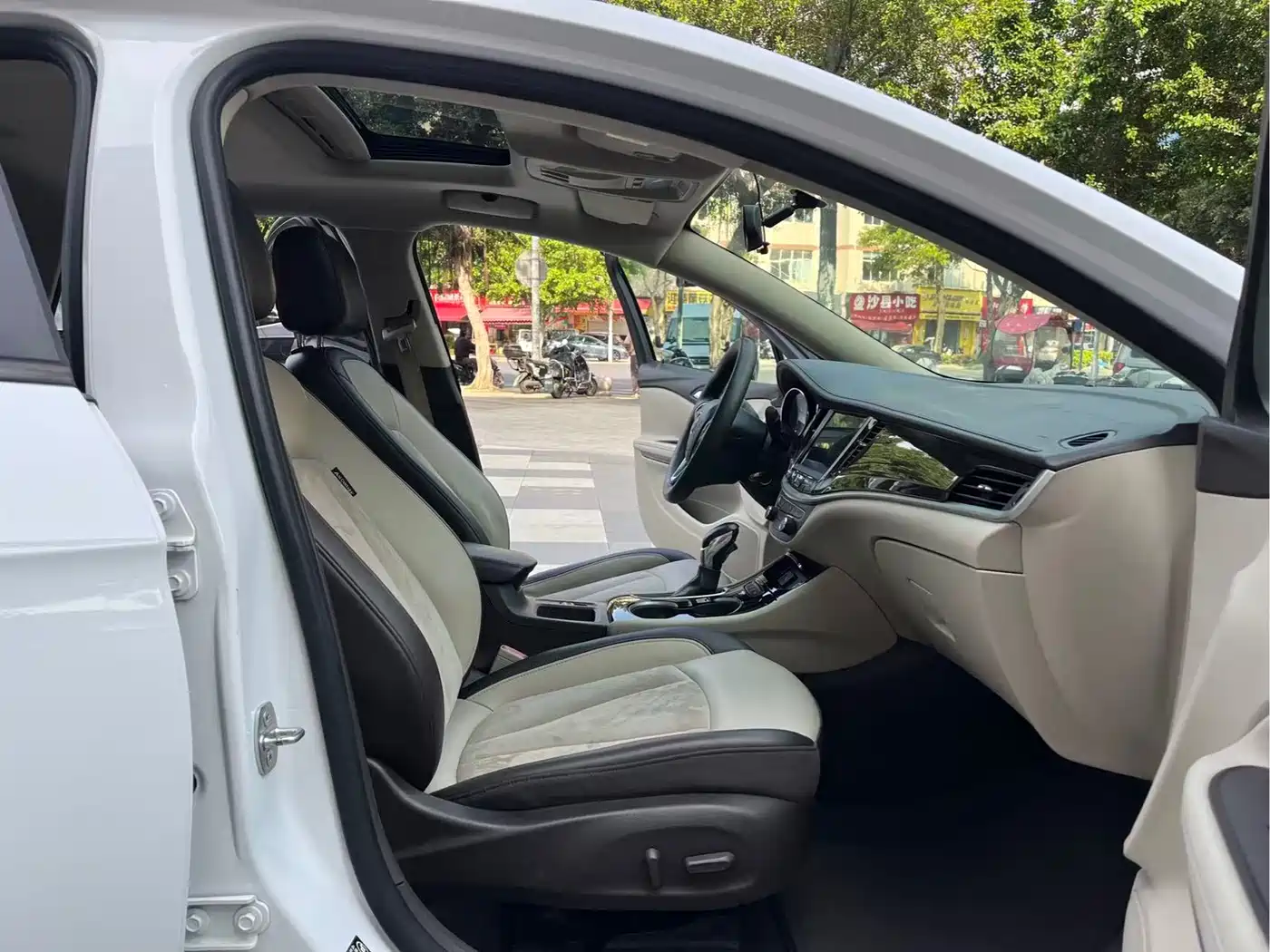 Buick Verano 2015 Sedan 15S Automatic Leading фото 28