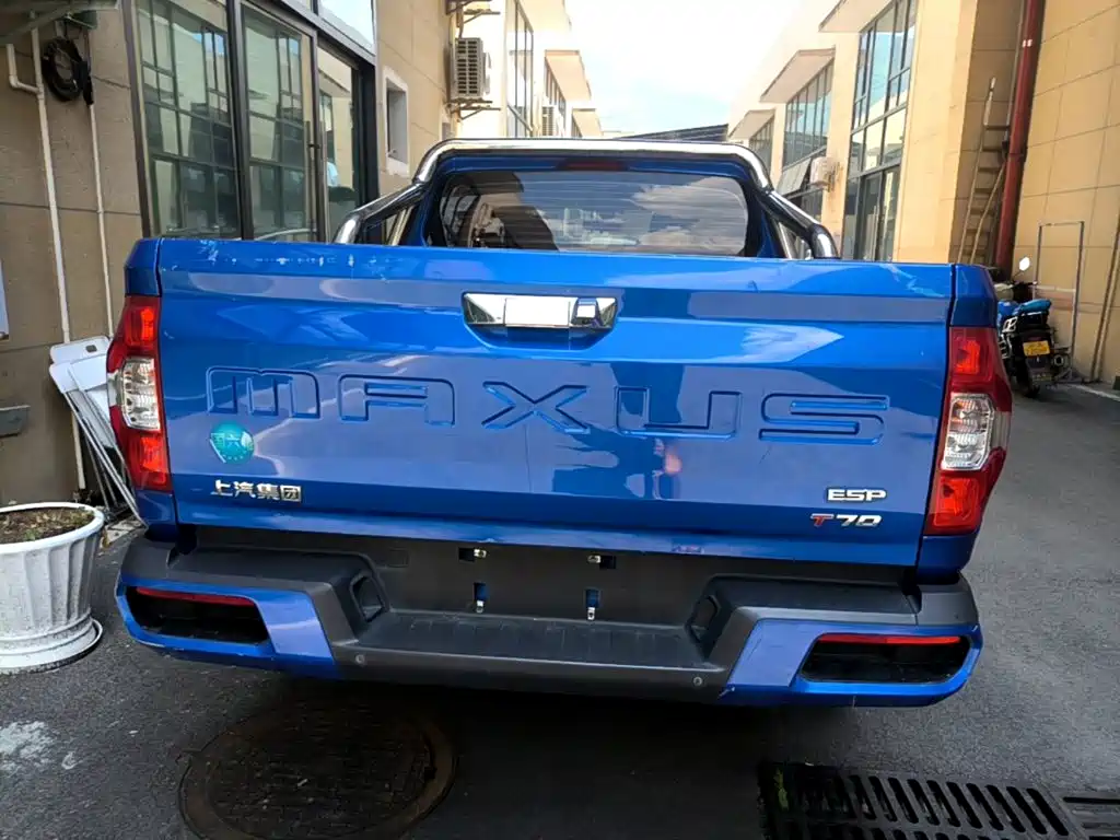 SAIC Maxus Maxus T70 2021 2021 2.0T Diesel Manual 4WD Elite Long Box High Chassis