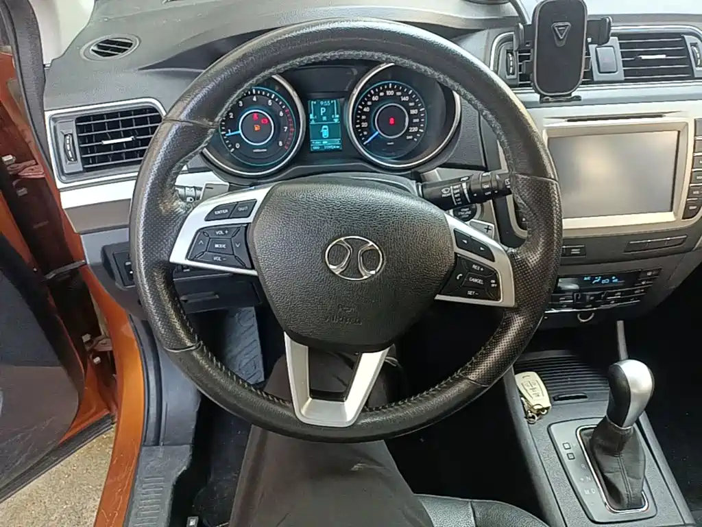 BAIC Senova X65 2016 2015 2.0T Automatic Elite