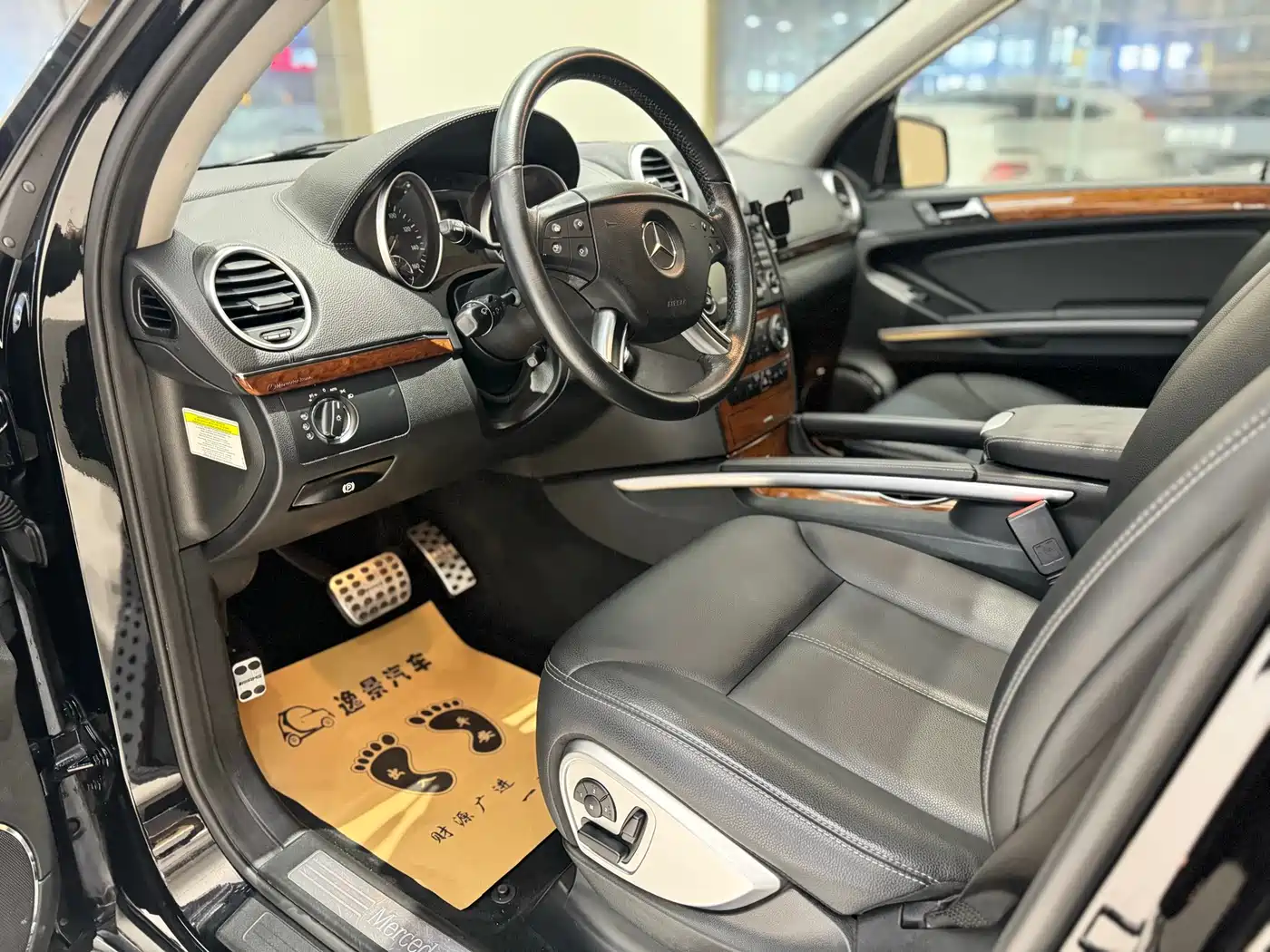 Mercedes-Benz GL-Class фото 5