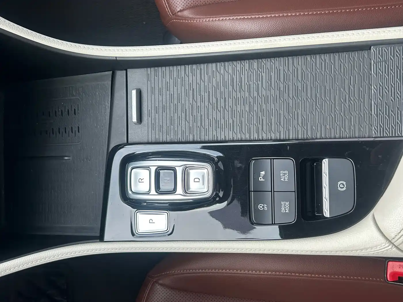 Hyundai Mistra 2021 2021 270TGDi DCT TOP Flagship