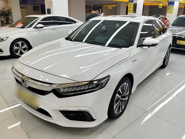 Honda Inspire 2020