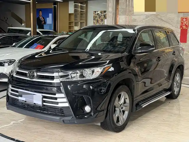 Toyota Highlander 2020