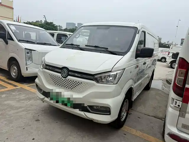  Dongfeng Yufeng Yufeng EM26 2023 Model Premium Edition 41.86kWh CATL